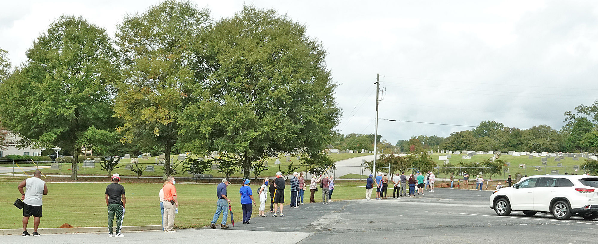 Huge turnout, long lines in Georgia on first day of early voting for Nov. 3 election